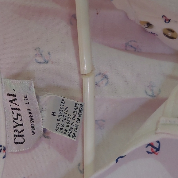 Crystal Sportswear Top - Picture 3 of 4